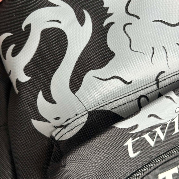 Twilight Summit Entertainment Team Edward Backpack - Picture 9 of 9